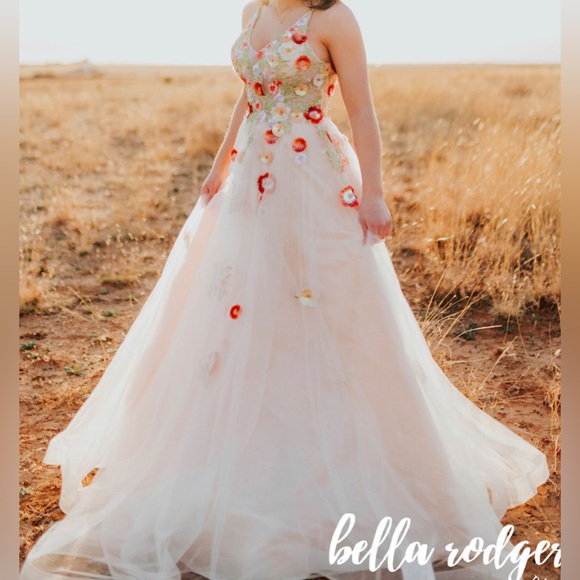 floral ball-gown prom dress! - Picture 3 of 4